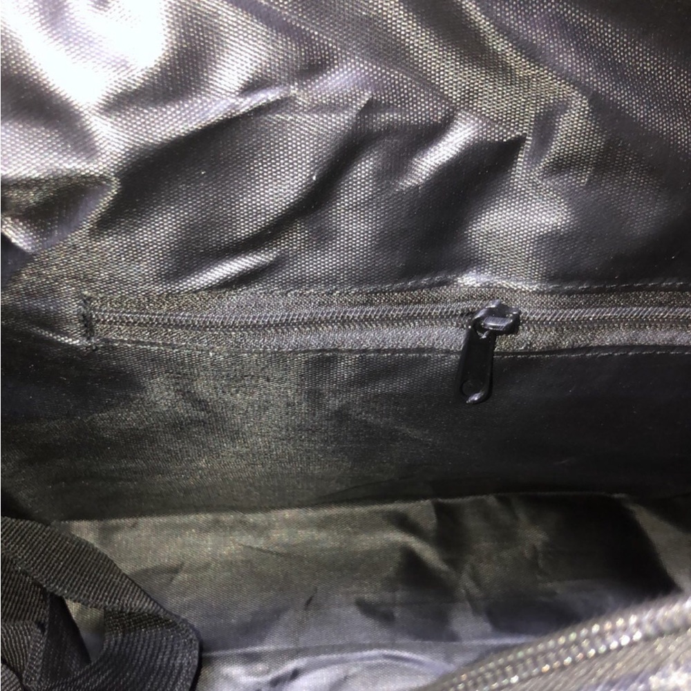Arizona Coyotes Black Gym Bag - Picture 7 of 12